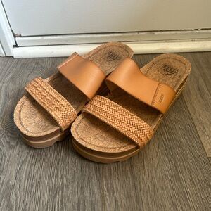 Reef Tan Woven Strap Sandals